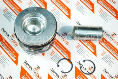 0425 8457 Поршень Комплект поршневой CILYNDER Deutz BF 4M2012C Взаимозаменяемые номера: 04258457, 0425-8457